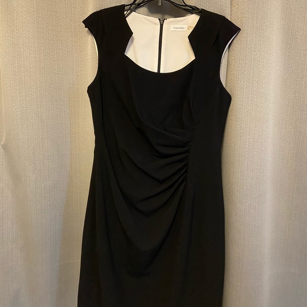 Calvin Klein Black cut out neck sheath dress